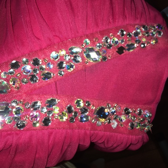 Prom dress - Picture 4 of 7